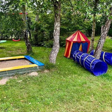 For Dom Dla 10 Osob 度假居 Białogóra