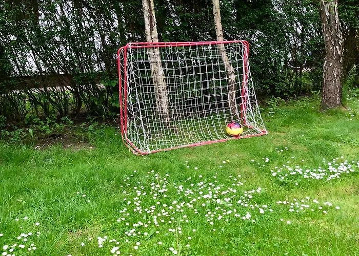 For Dom Dla 10 Osob Hébergement de vacances Białogóra